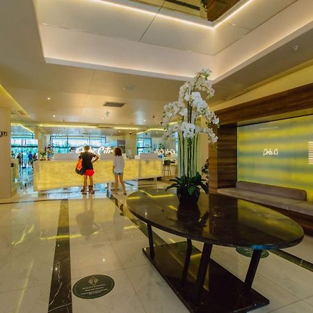 Orbi City Black Sea View Aparthotel Batum Dış mekan fotoğraf