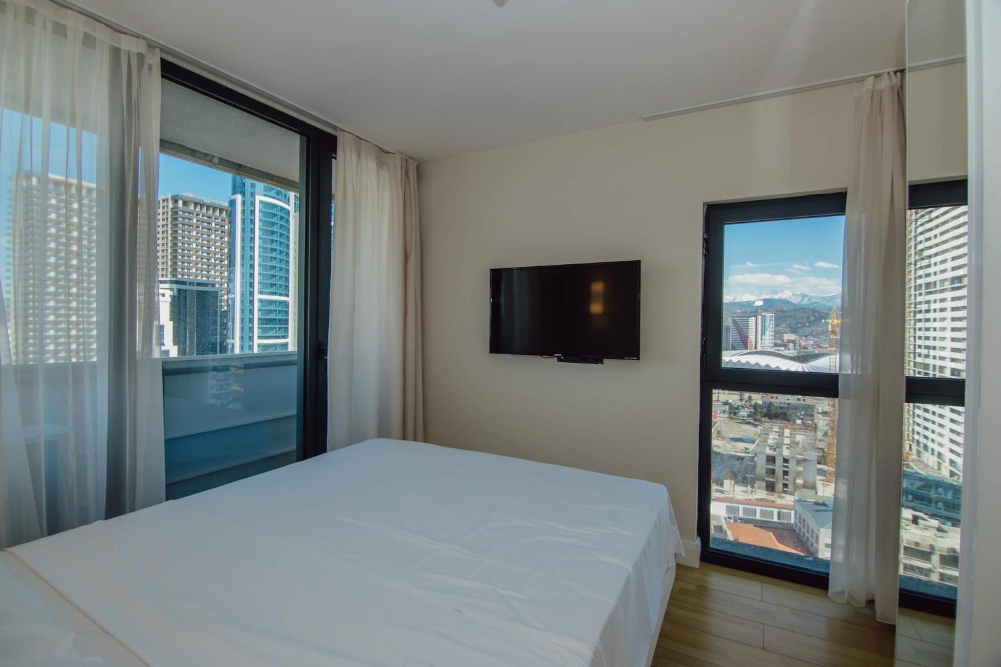 Orbi City Black Sea View Aparthotel Batum Dış mekan fotoğraf