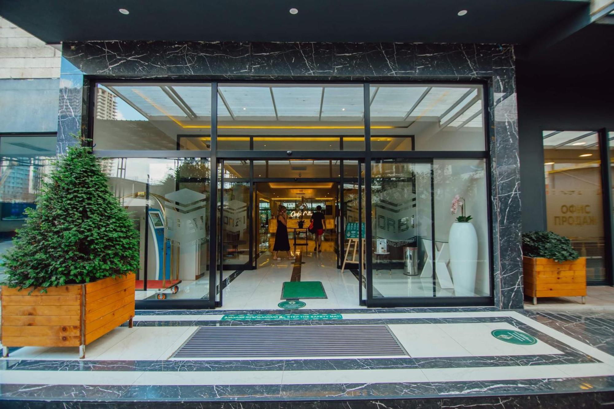 Orbi City Black Sea View Aparthotel Batum Dış mekan fotoğraf